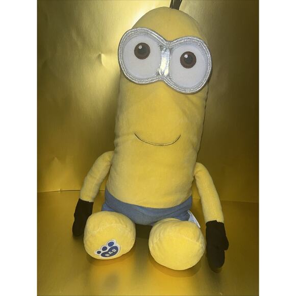 A Lot Of Two Build A Bear Minion Plushies and Two 5 Inch Mini Minion Plushies.‼️ - Picture 5 of 11